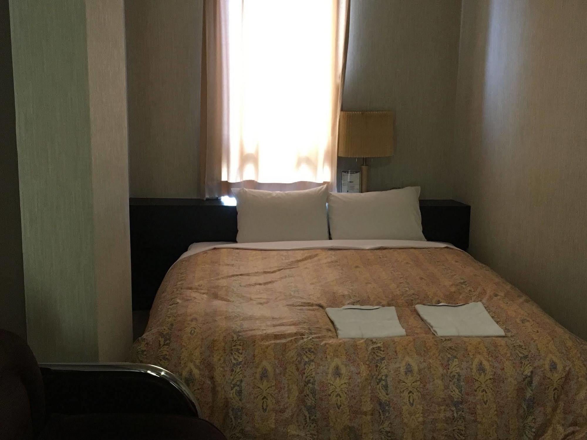 Economy hotel Kikuei Namba