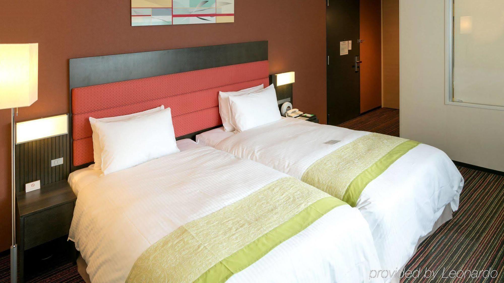 Namba By Ihg Hotel 4*