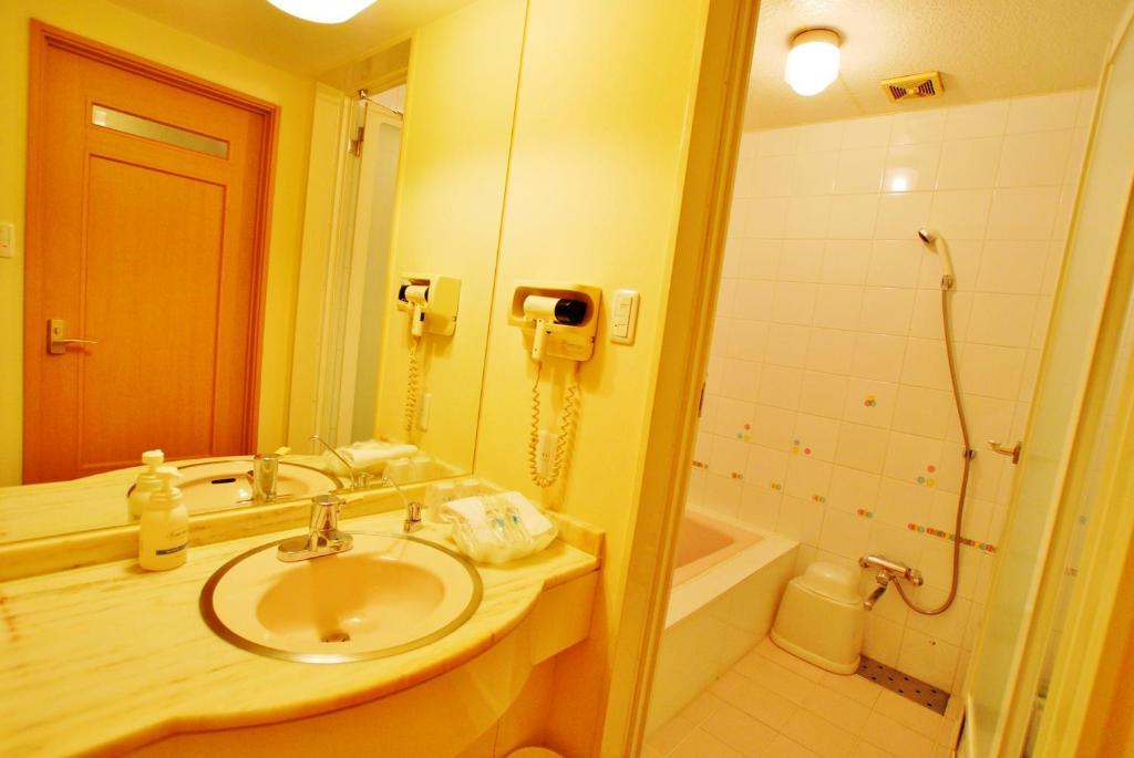 Economy hotel Le Botejour Nanba Osaka