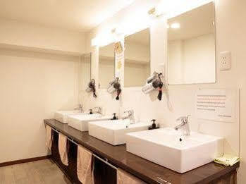 Hostel 外国人staffがいるinternationalなhostel - Hana - *