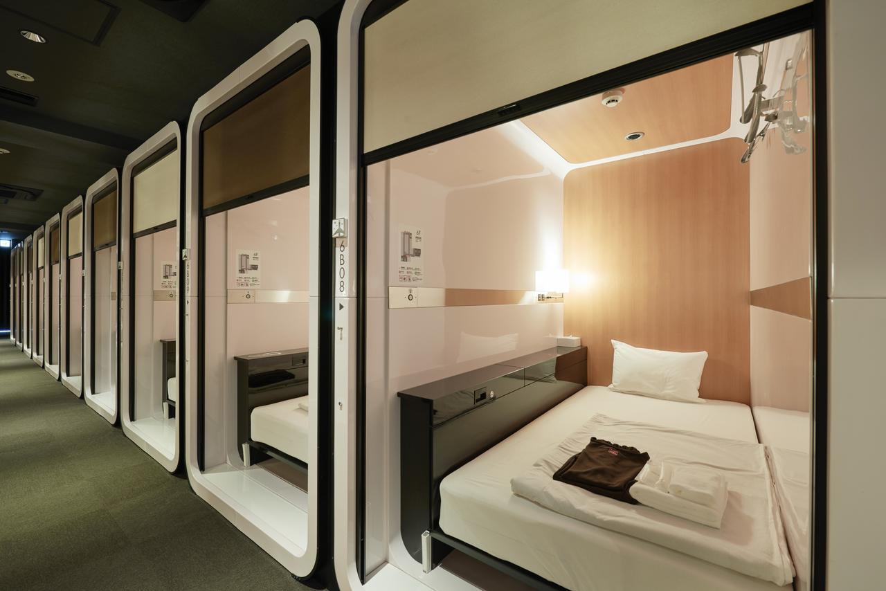 First Hanshin Nishiumeda Capsule hotel Osaka