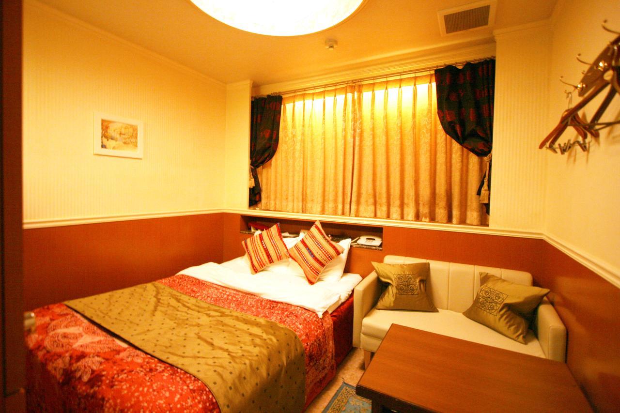 Celavie Sennichimae (adults Only) Love hotel 2*