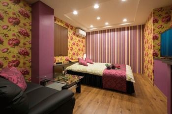 Hotel America Osaka - Adults Only Hotel 2*