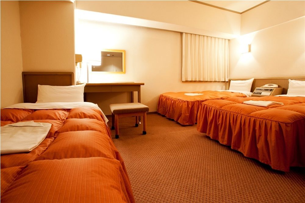 Consort Shin-osaka 4* Osaka