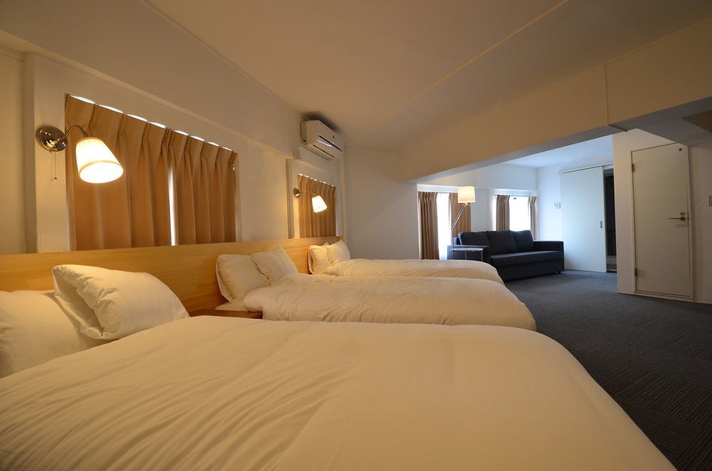 Midi 3* Osaka
