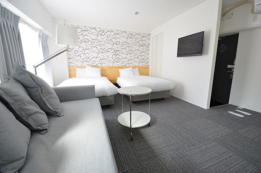 Hotel Midi 3*