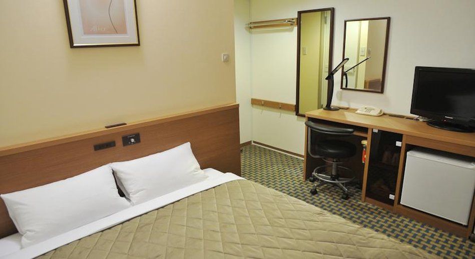 Hotel Keihan Tenmabashi 3*