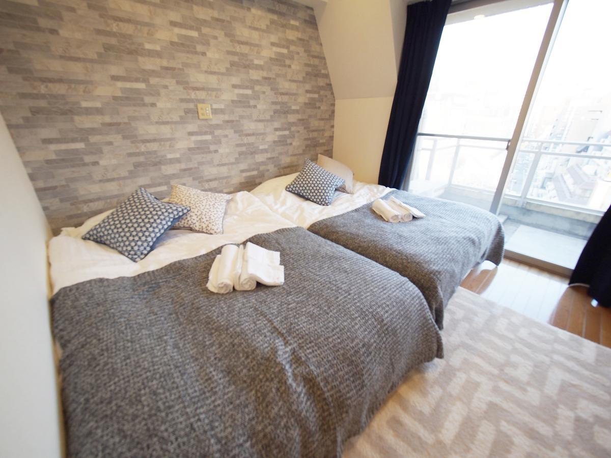 Supreme Downtown Penthouse In Namba