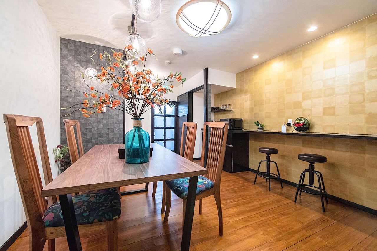 Zebrahouse Morinomiya Holiday home *