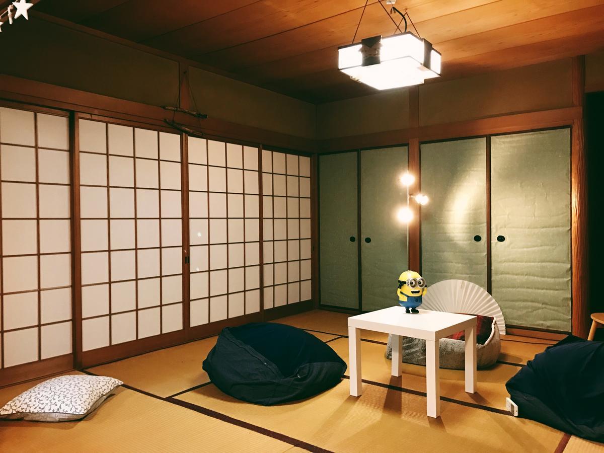 Iceblue Hostel *