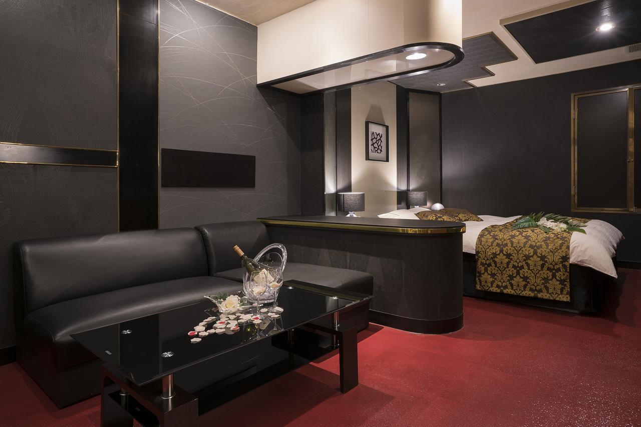 Love hotel Gabby Garden (adults Only)