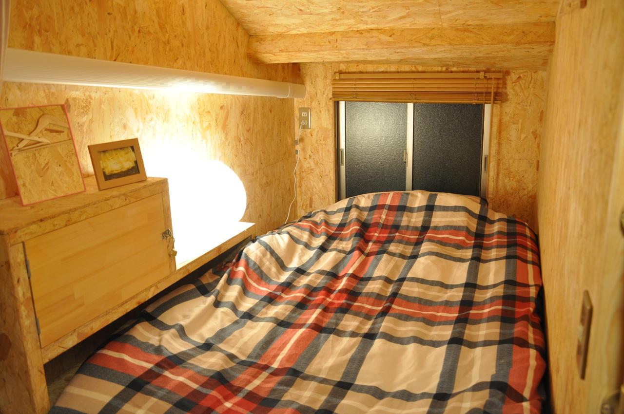 44 Higashimikuni Hostel