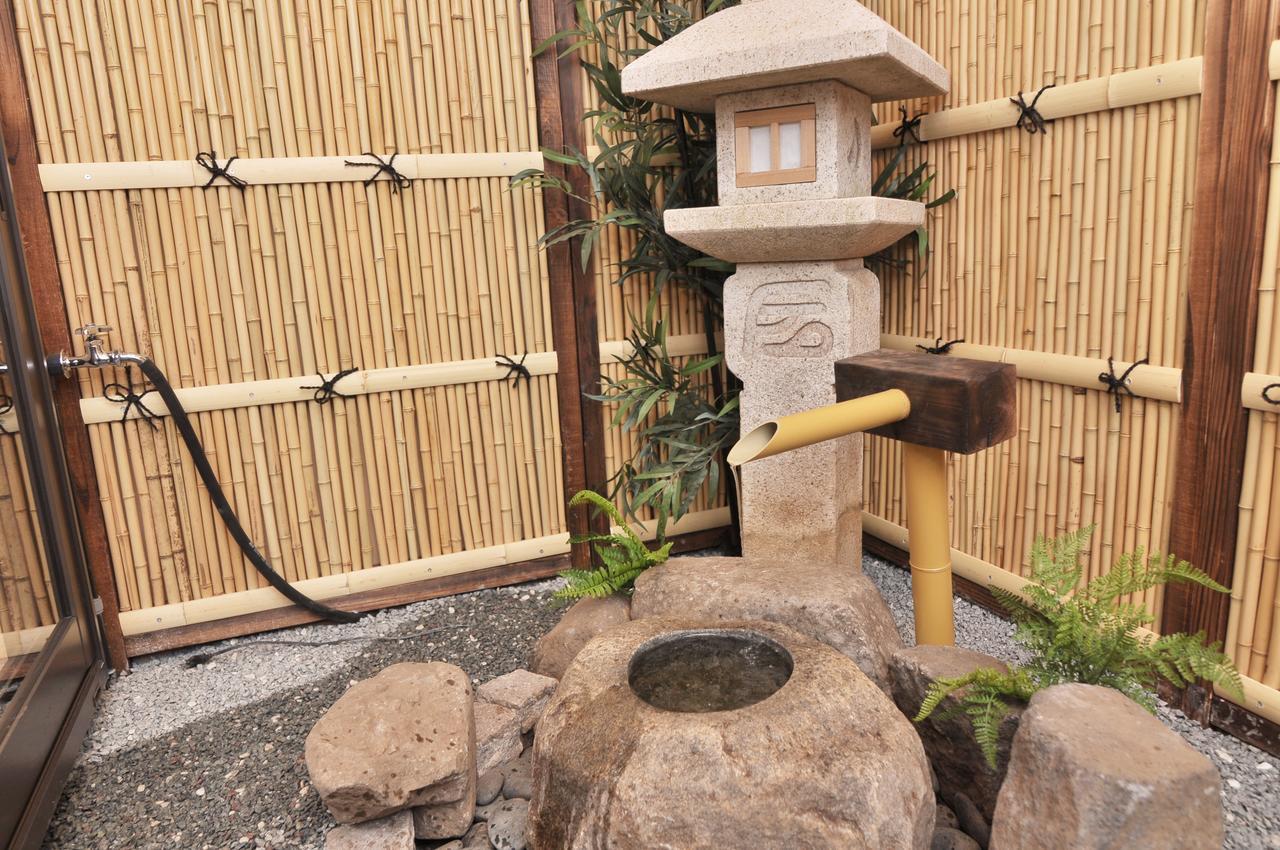 Osakajo *