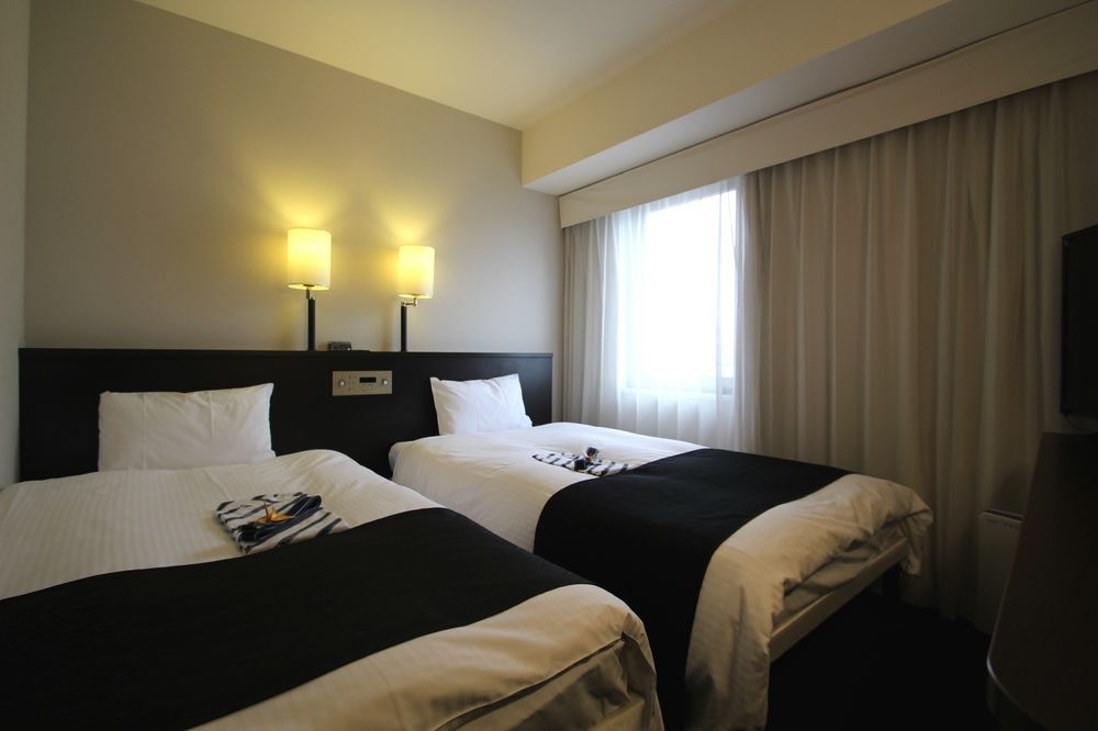 Apa Higobashi Ekimae Hotel