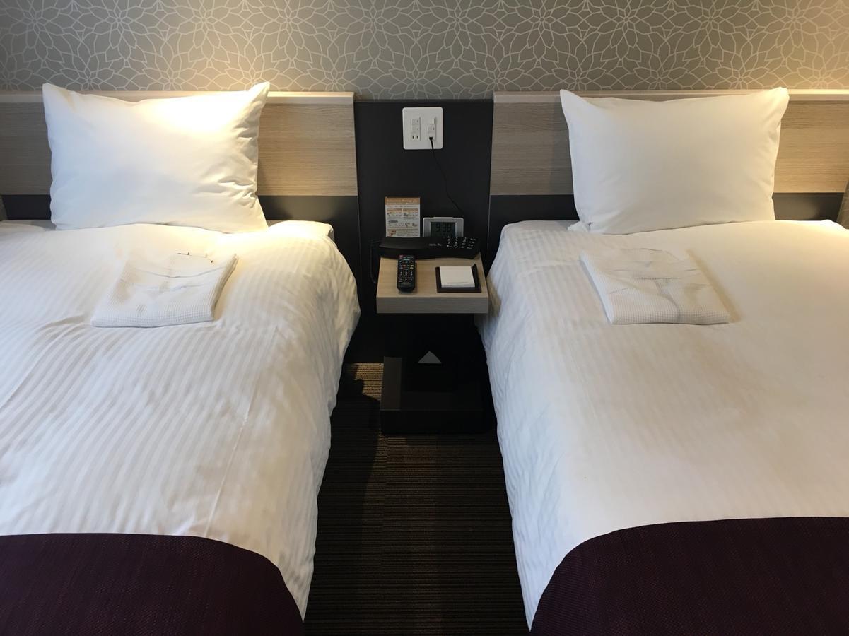 Kuretake Sakaisuji Honmachi 4* Osaka