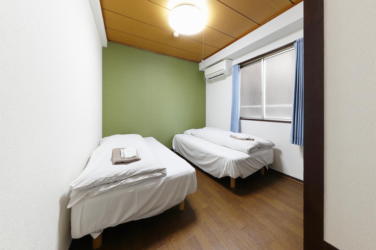 Business Taiyo Albergue Osaka