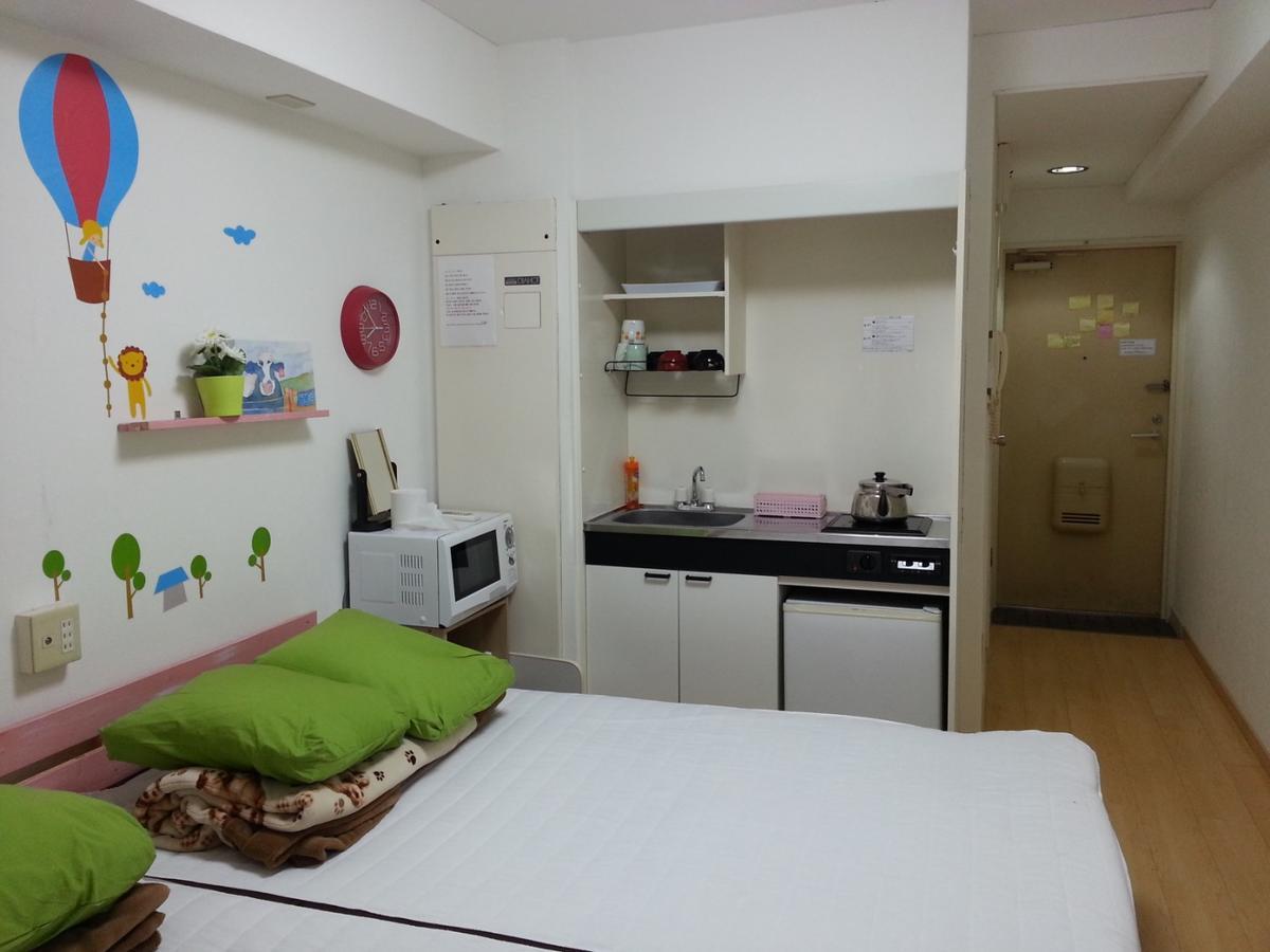 Apartment Daebakine House