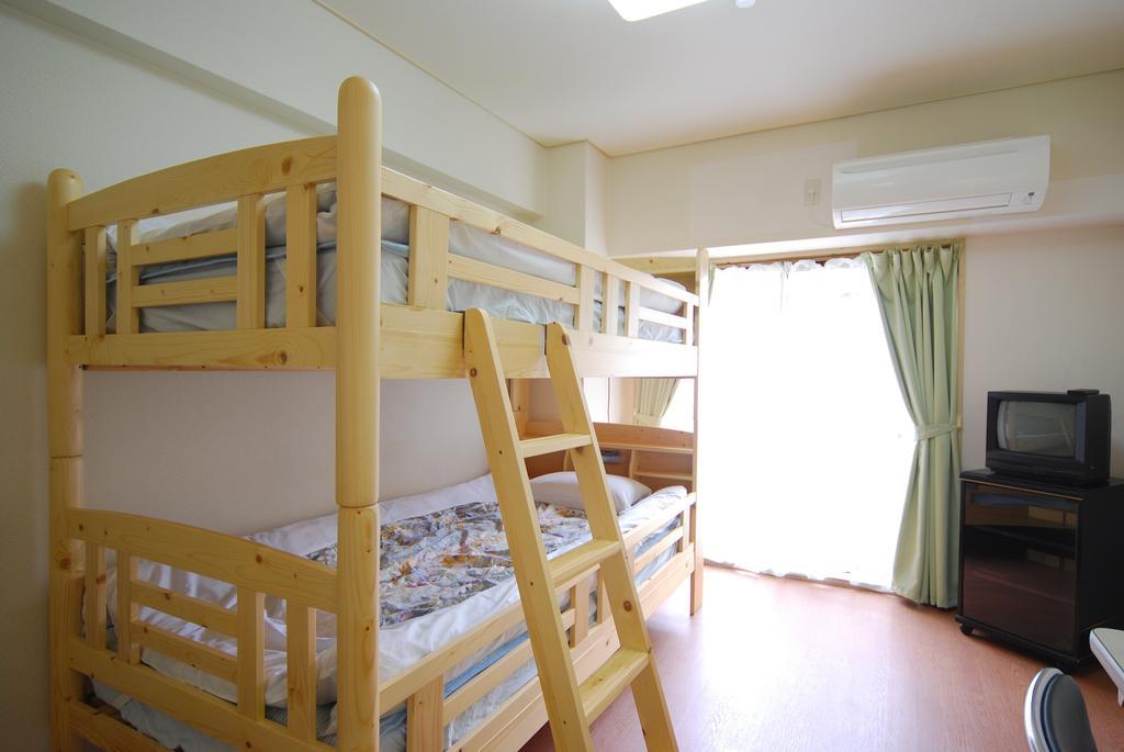 Weekly In Namba Aparthotel 2*