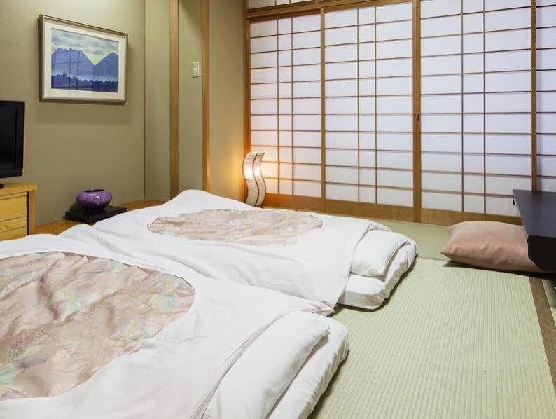 Yamatoya Honten Ryokan Osaka