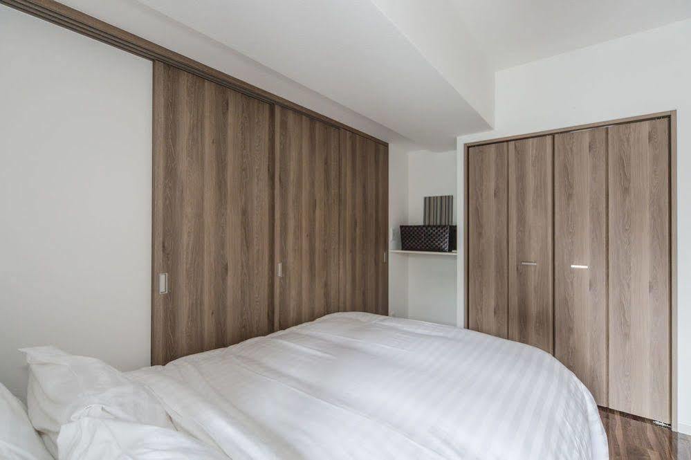 Apartment Alex's Shinsaibashi *