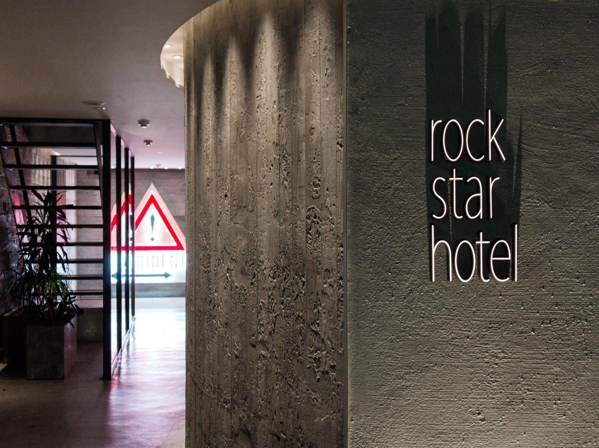 Hotel Rock Star Osaka