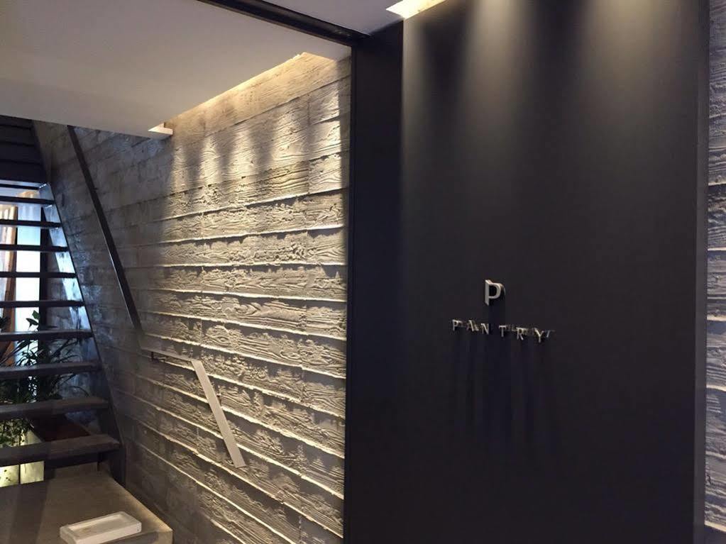 Rock Star Hotel 3*