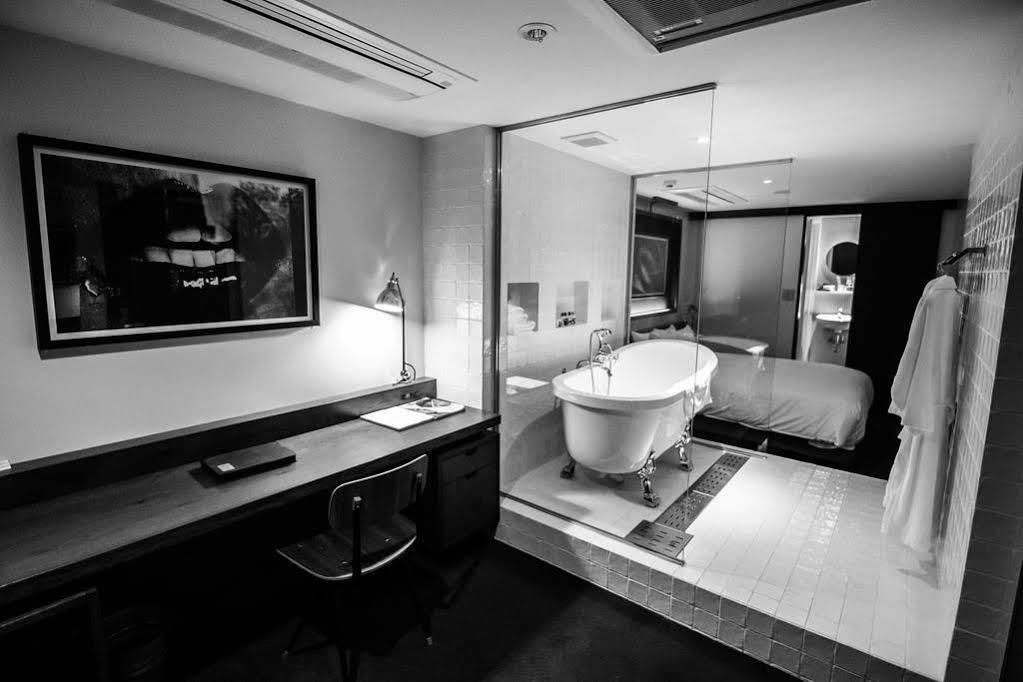 Hotel Rock Star Osaka