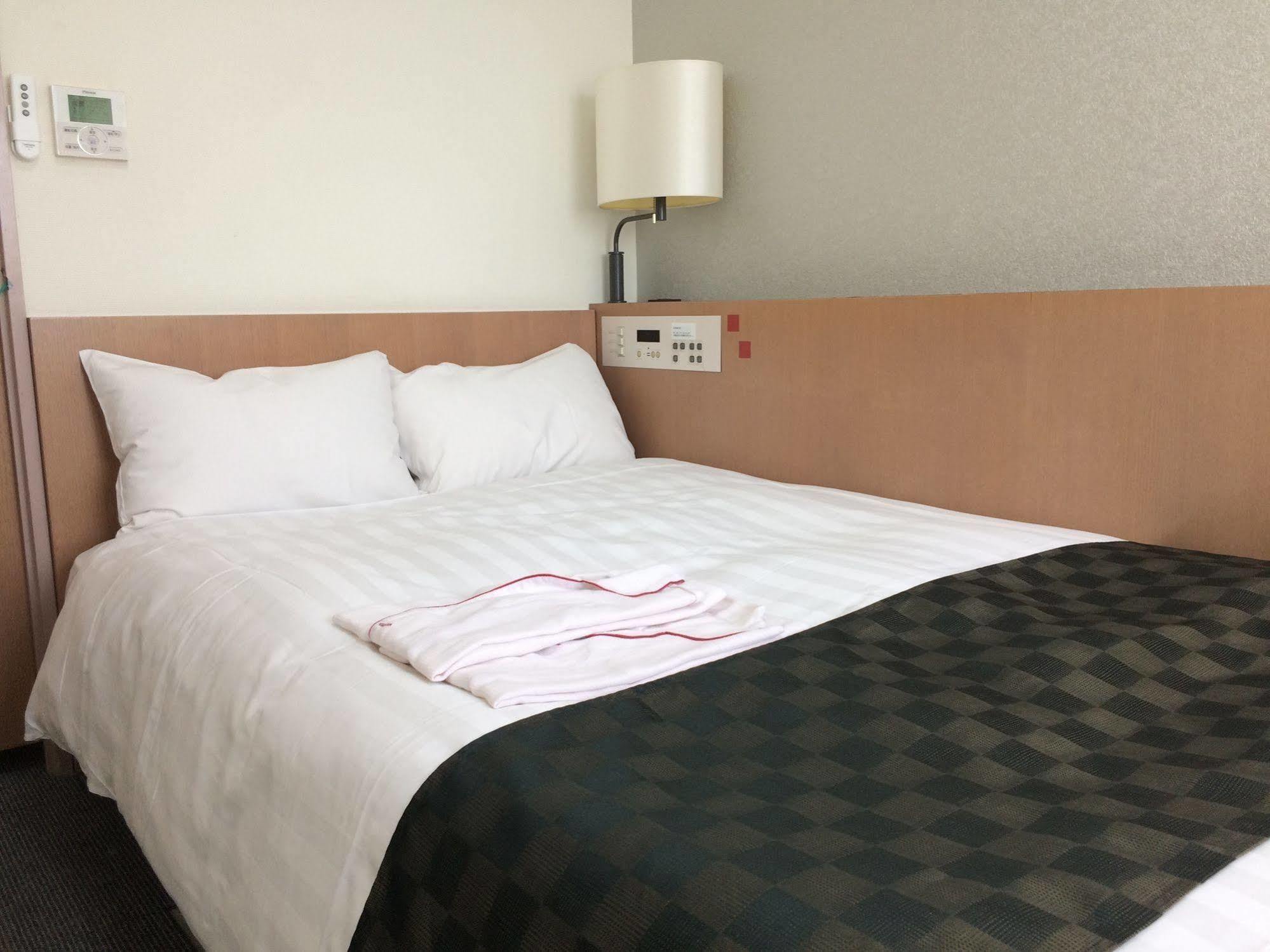 Hotel Wing International Shin-osaka 3*