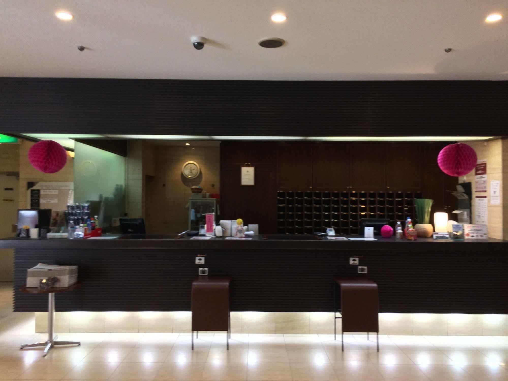 Hotel Wing International Shin-osaka 3*