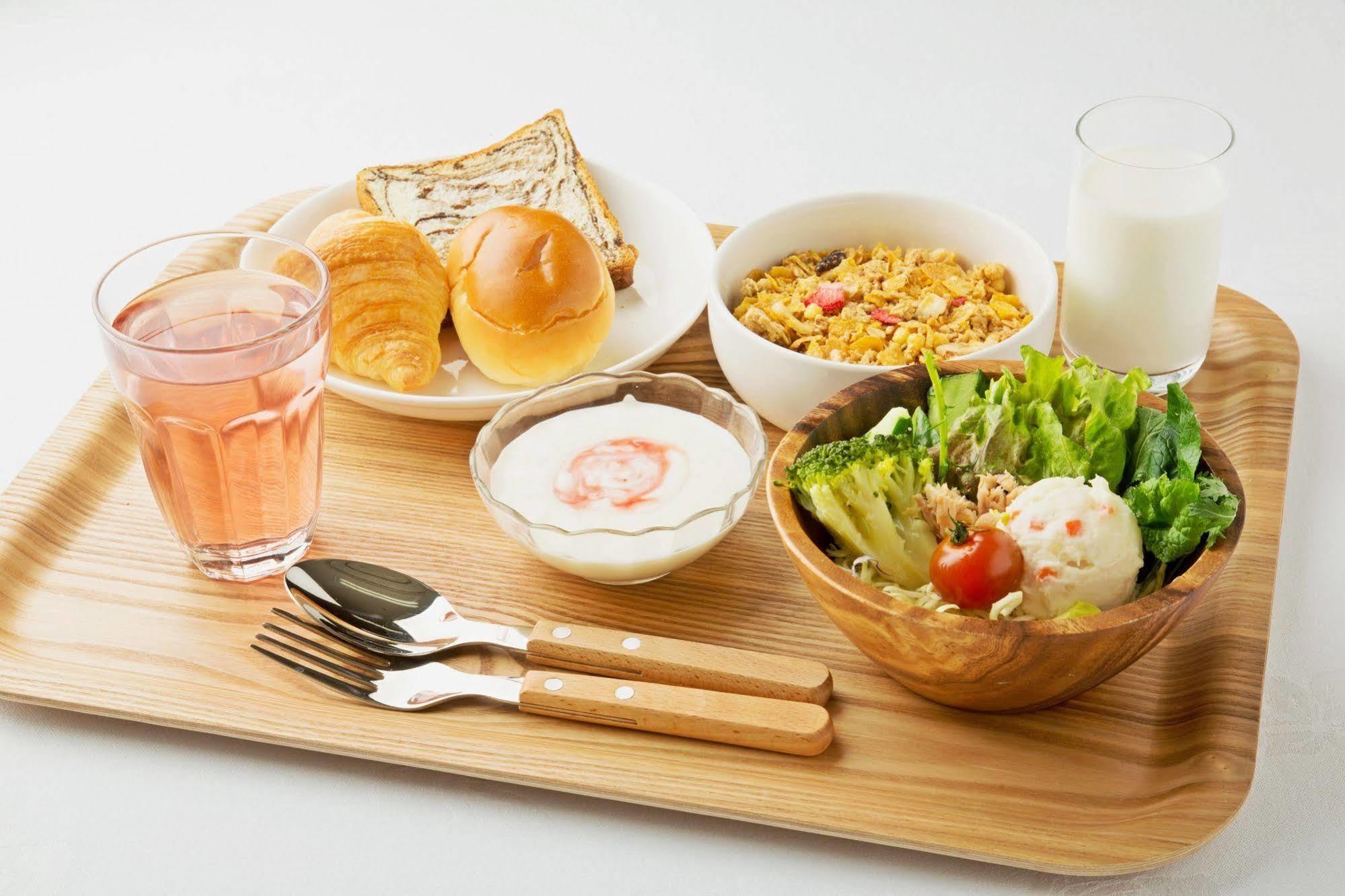 Hotel Keihan Tenmabashi 3*