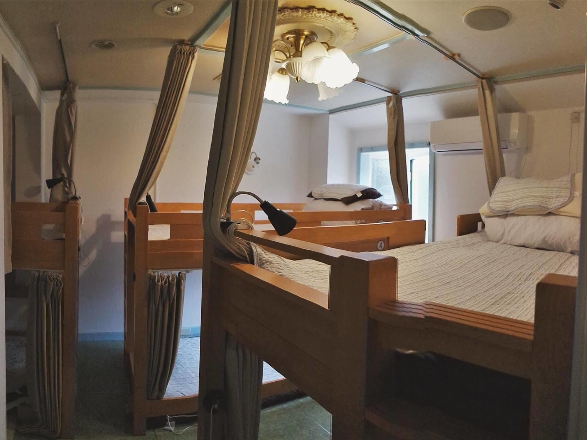 Hostel Peace House Suzunami Osaka