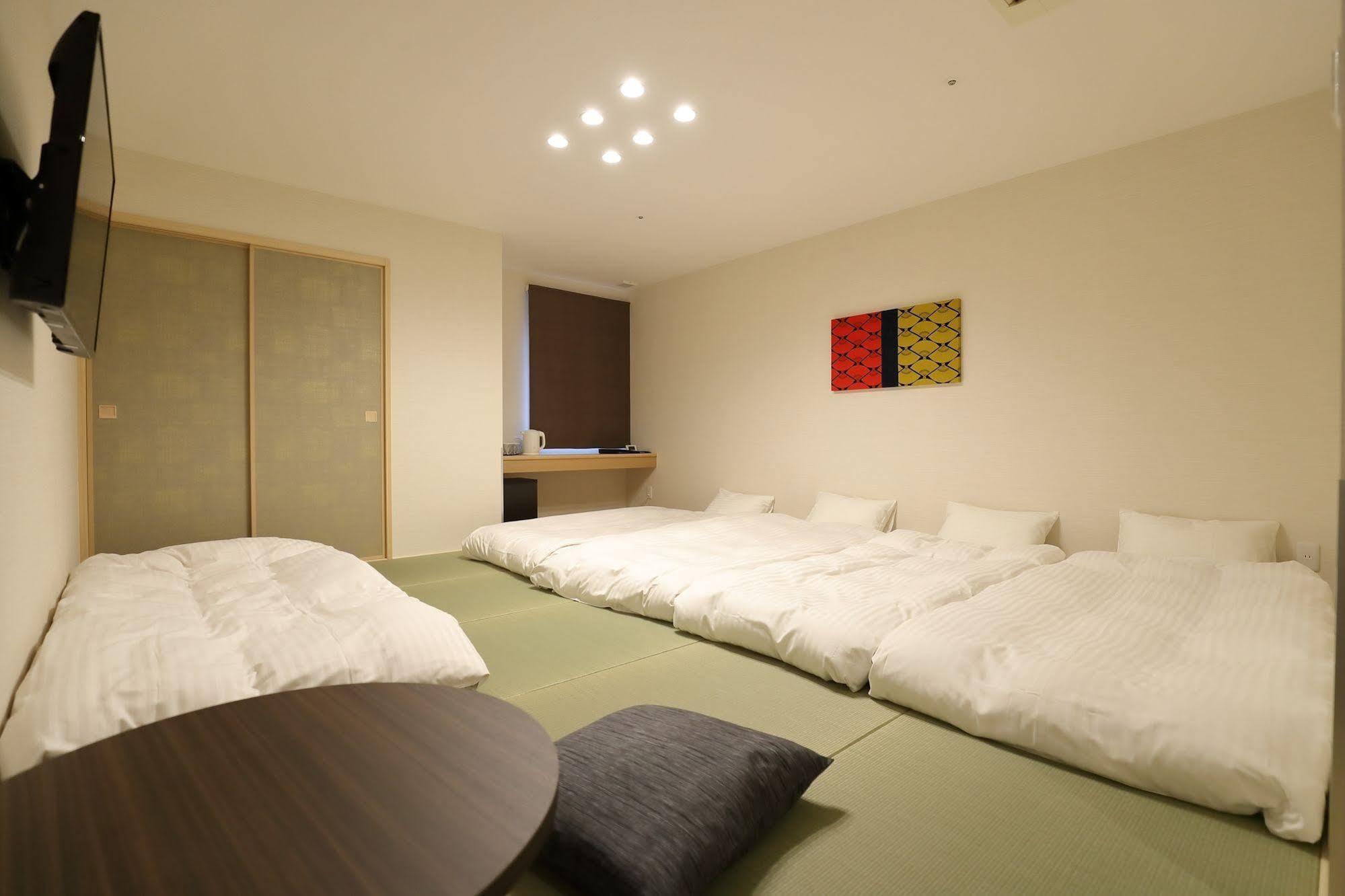Hotel Teikoku 3*