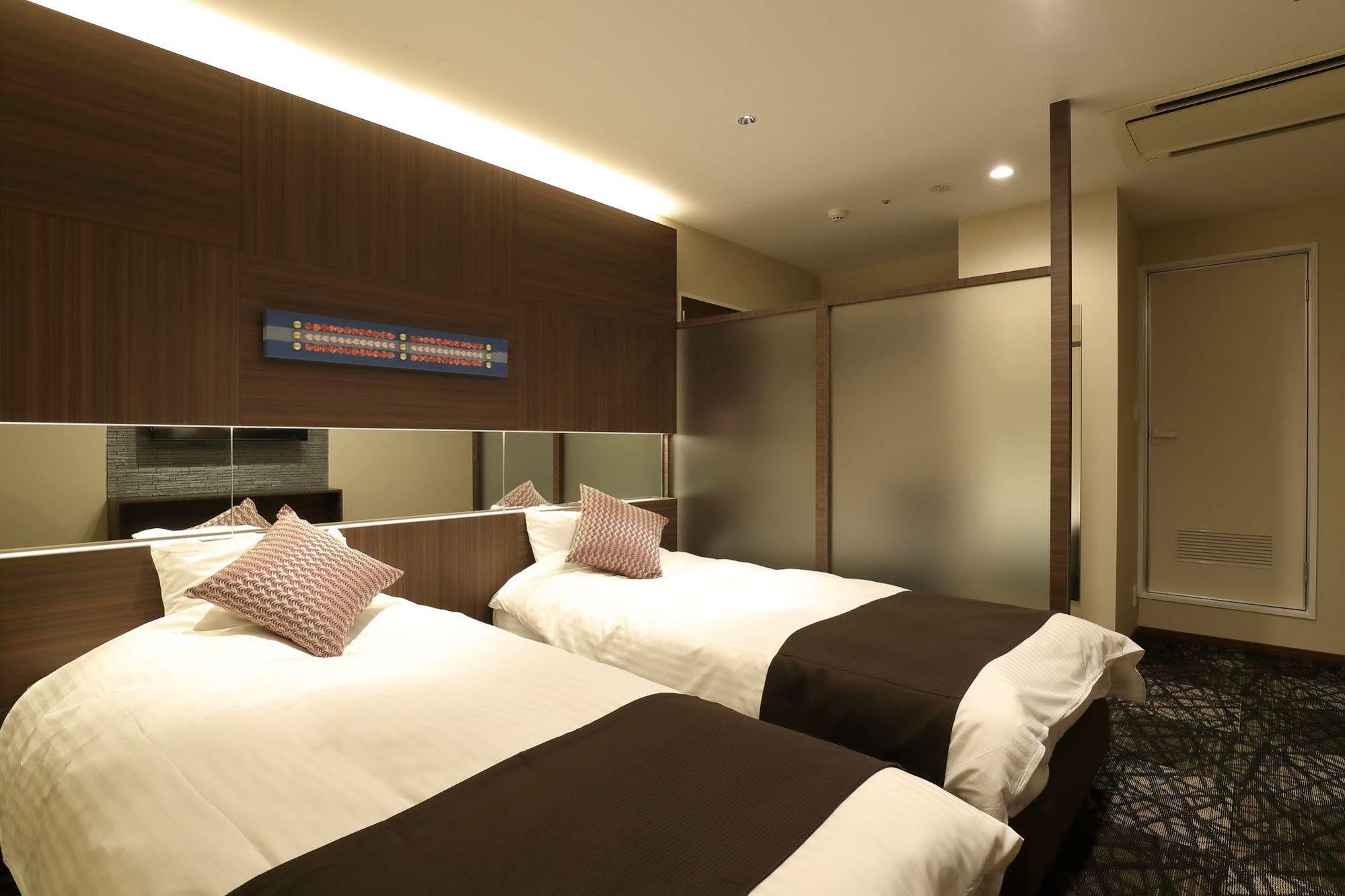 Hotel Teikoku 3*