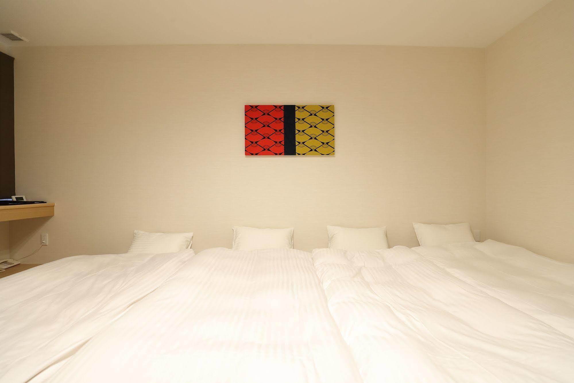 Teikoku Hotel 3*