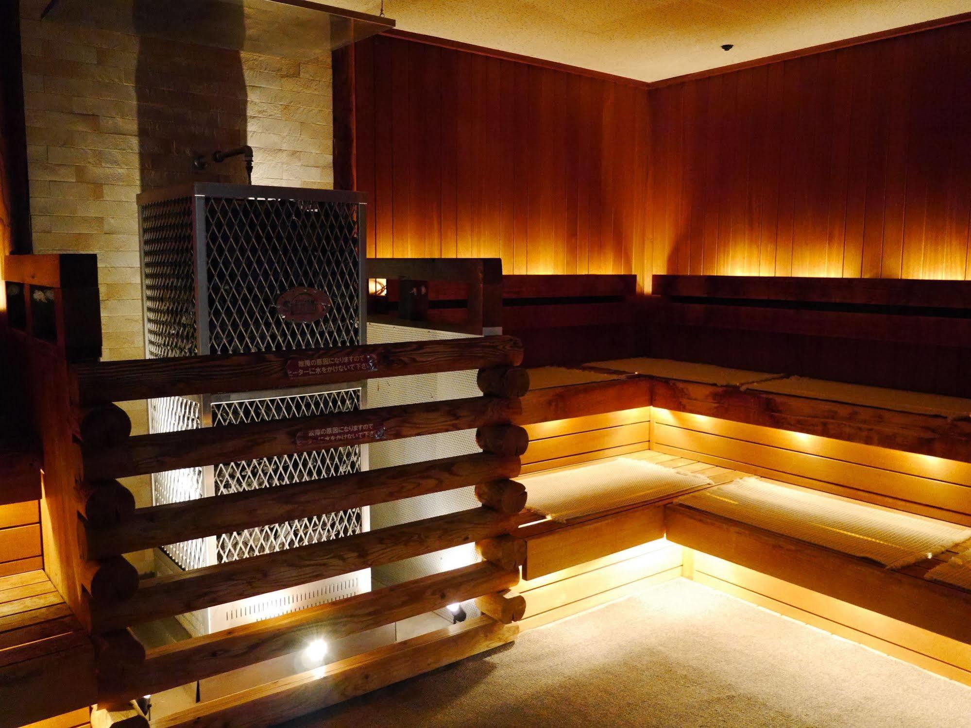 Sauna & Capsule Spadio Capsule hotel Osaka