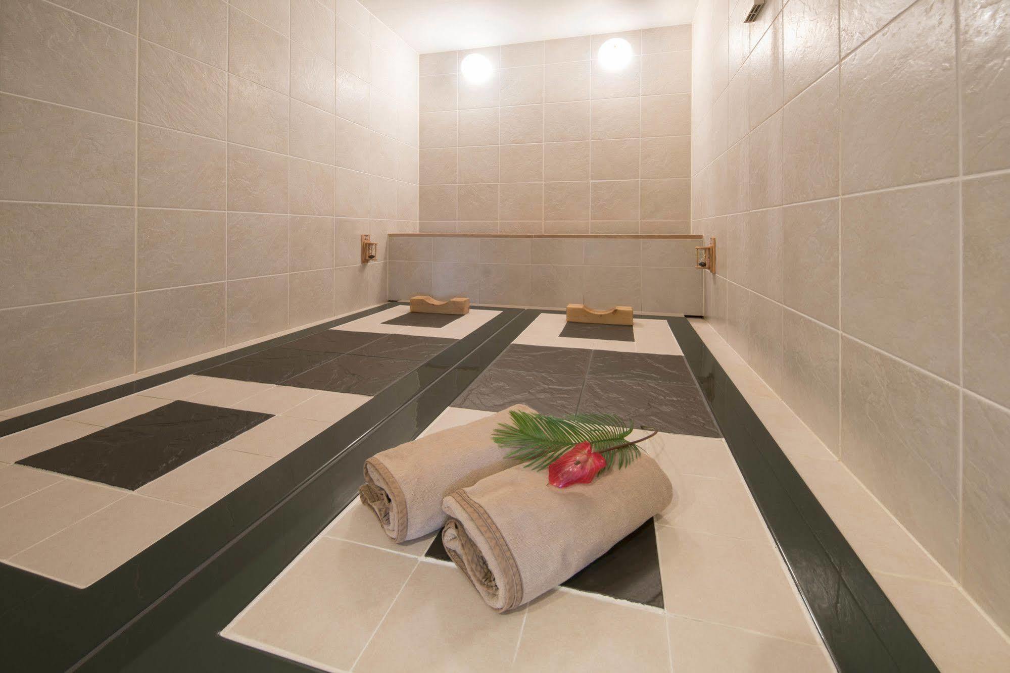 Hotel Alps (adults Only)