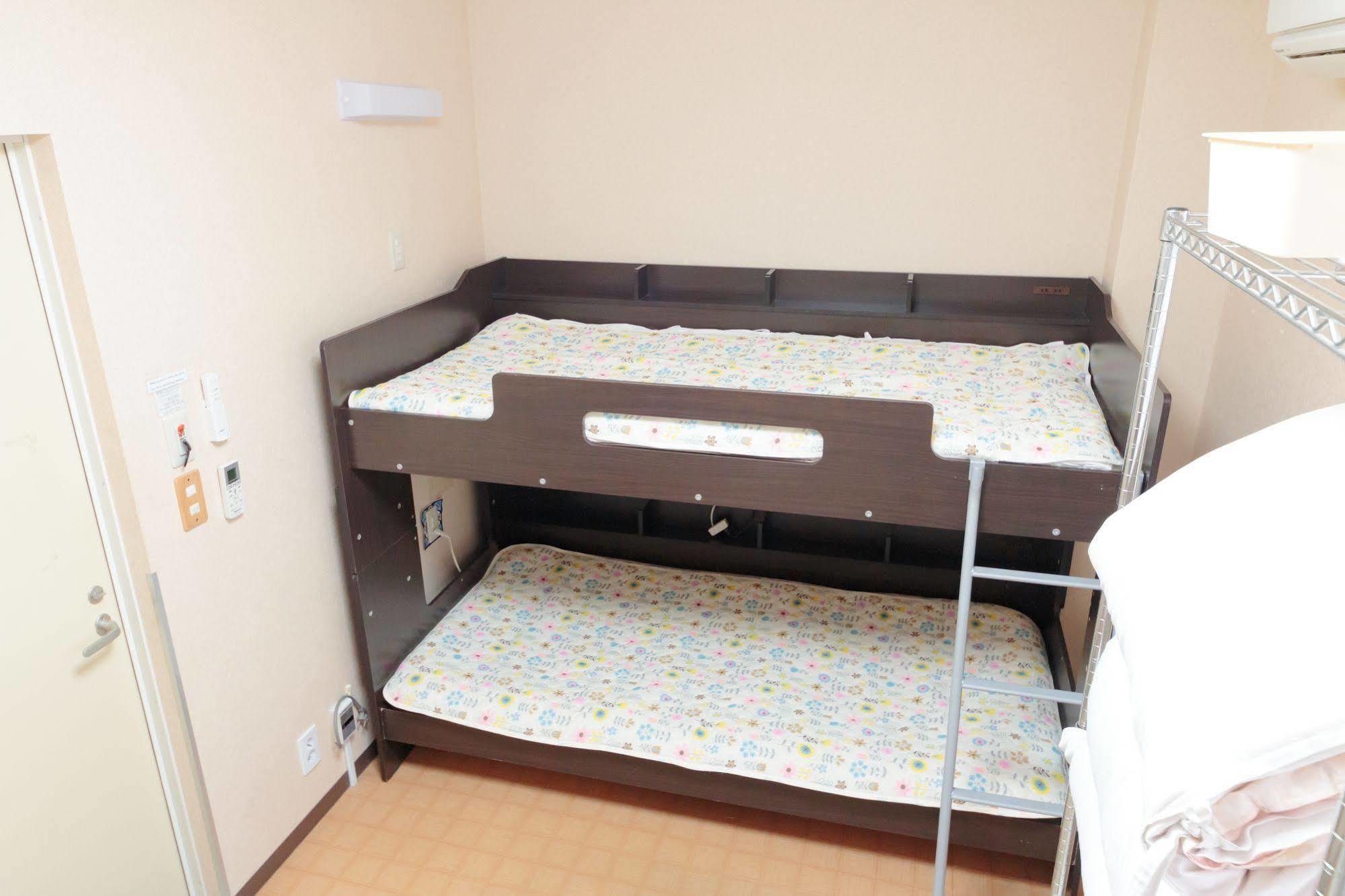 Guest house Namba *