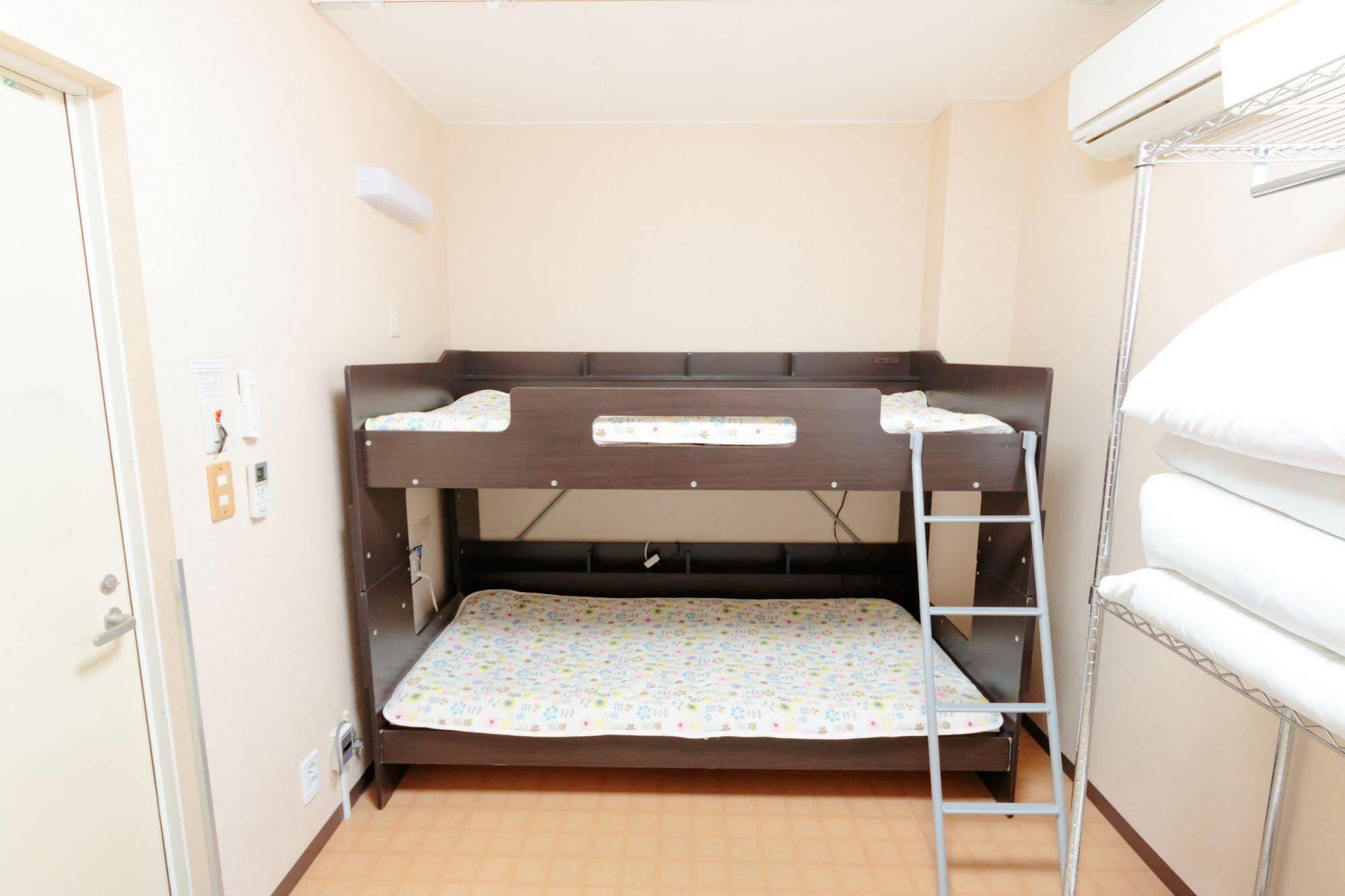 Namba Guest house *