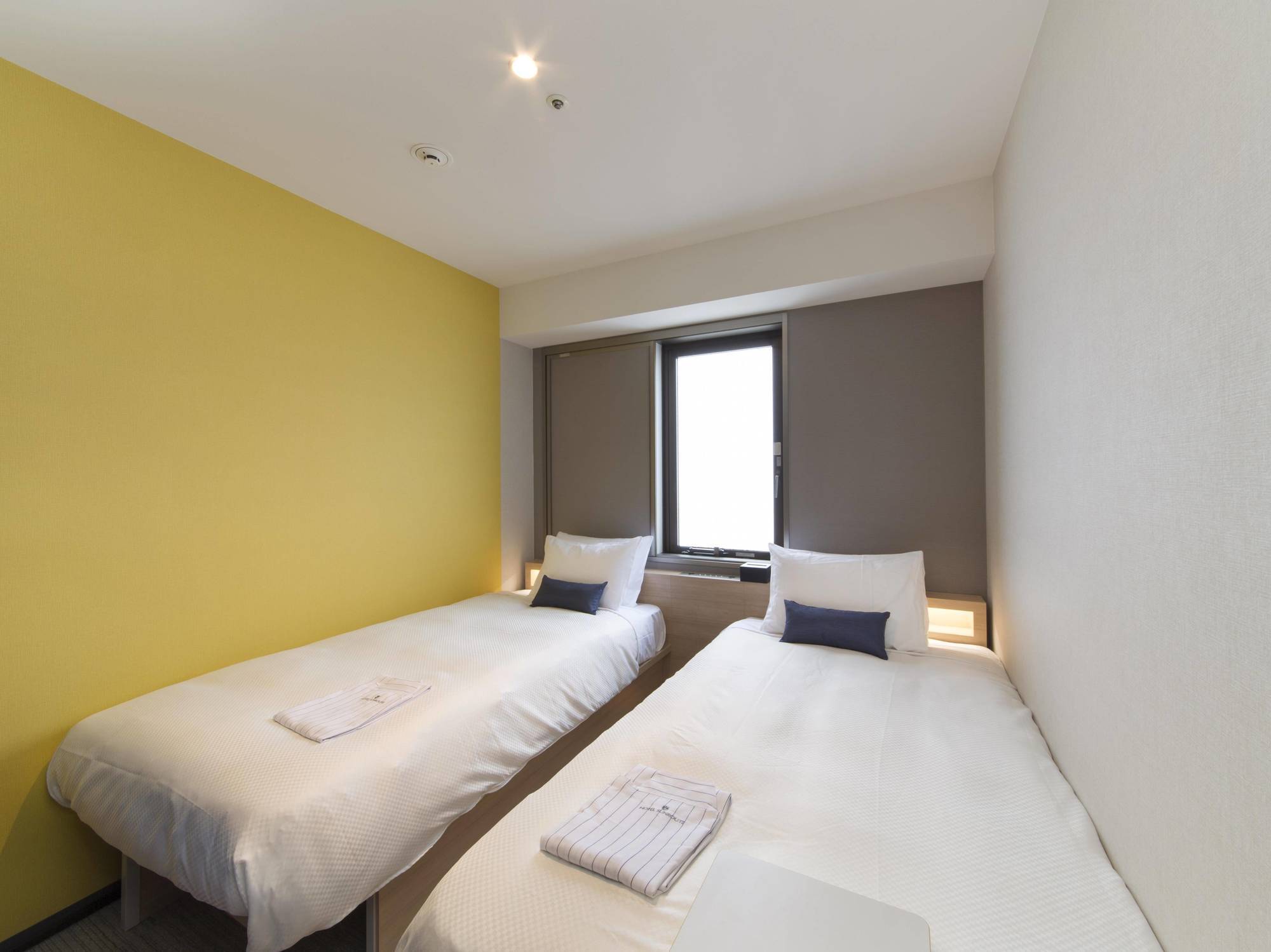 Hotel Namba Washington Plaza 3*