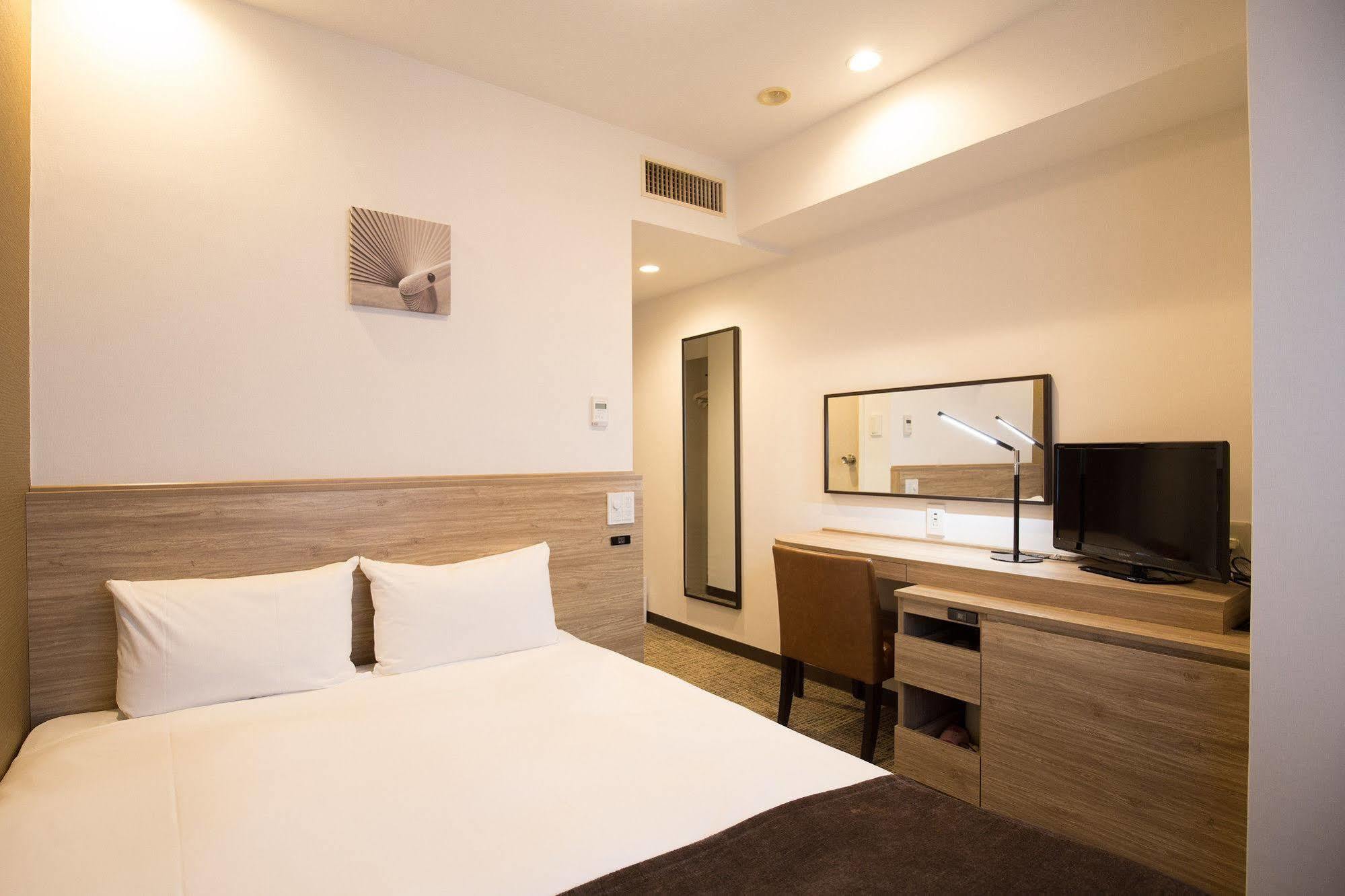 Nest Shinsaibashi 3*