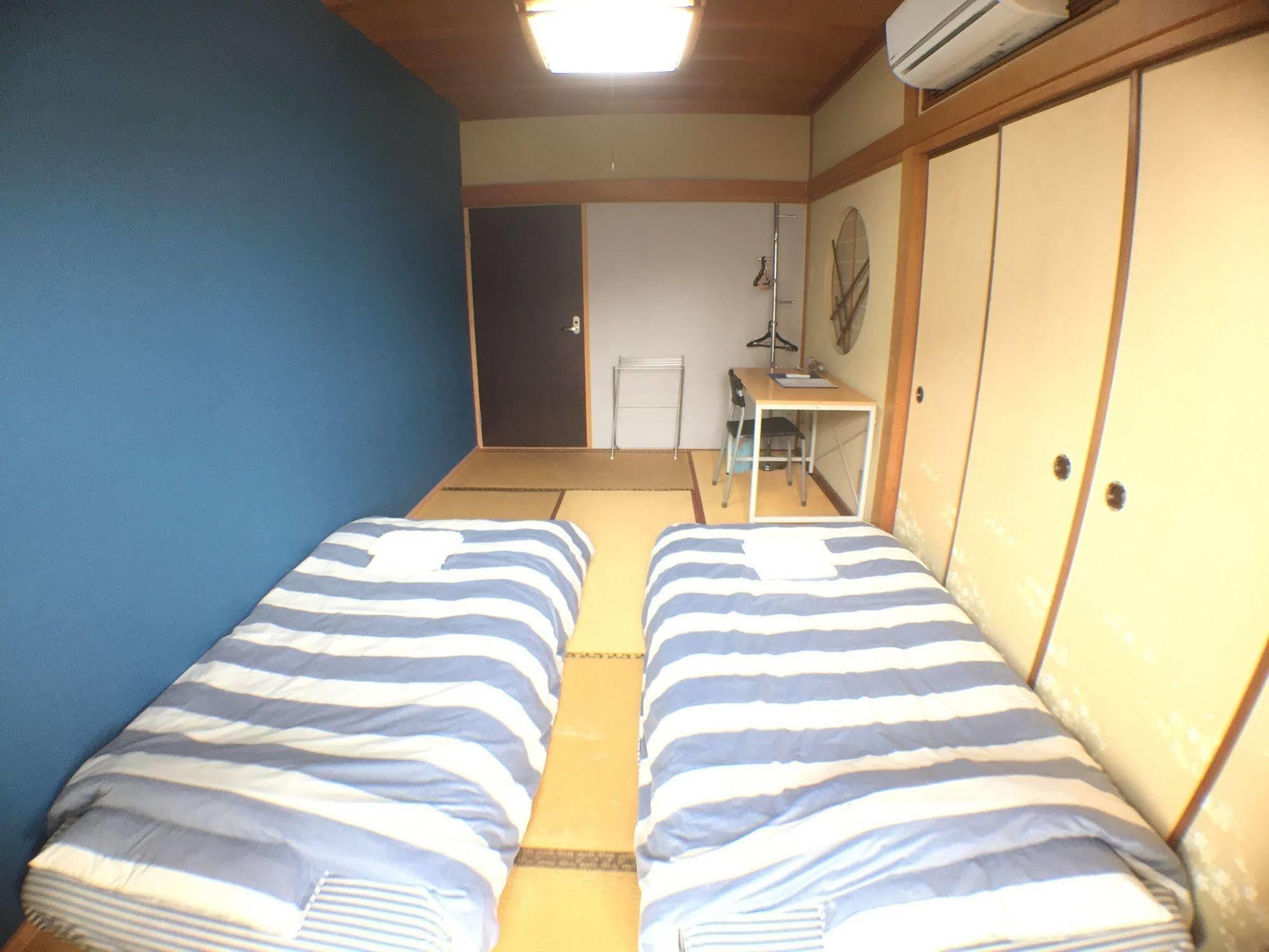 Bourgeois - Women Only 2* Osaka
