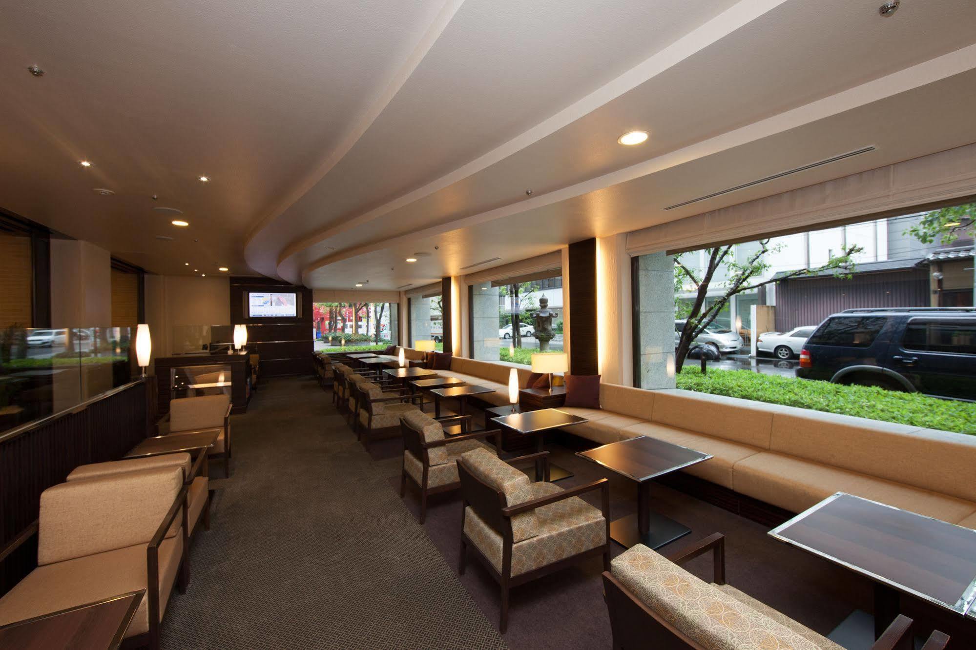 Mitsui Garden Yodoyabashi 4*