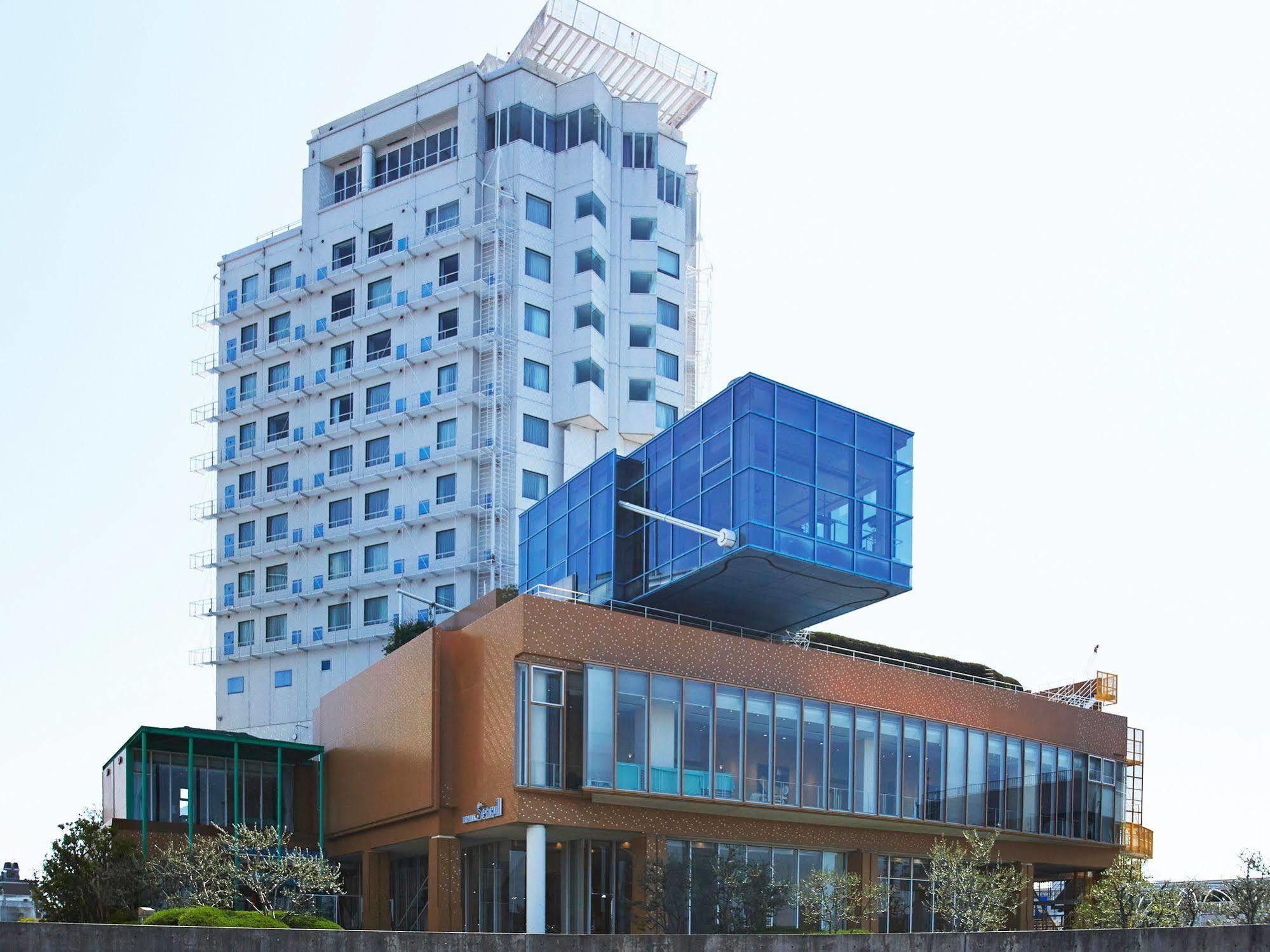 Hotel Seagull Tenpozan 4*