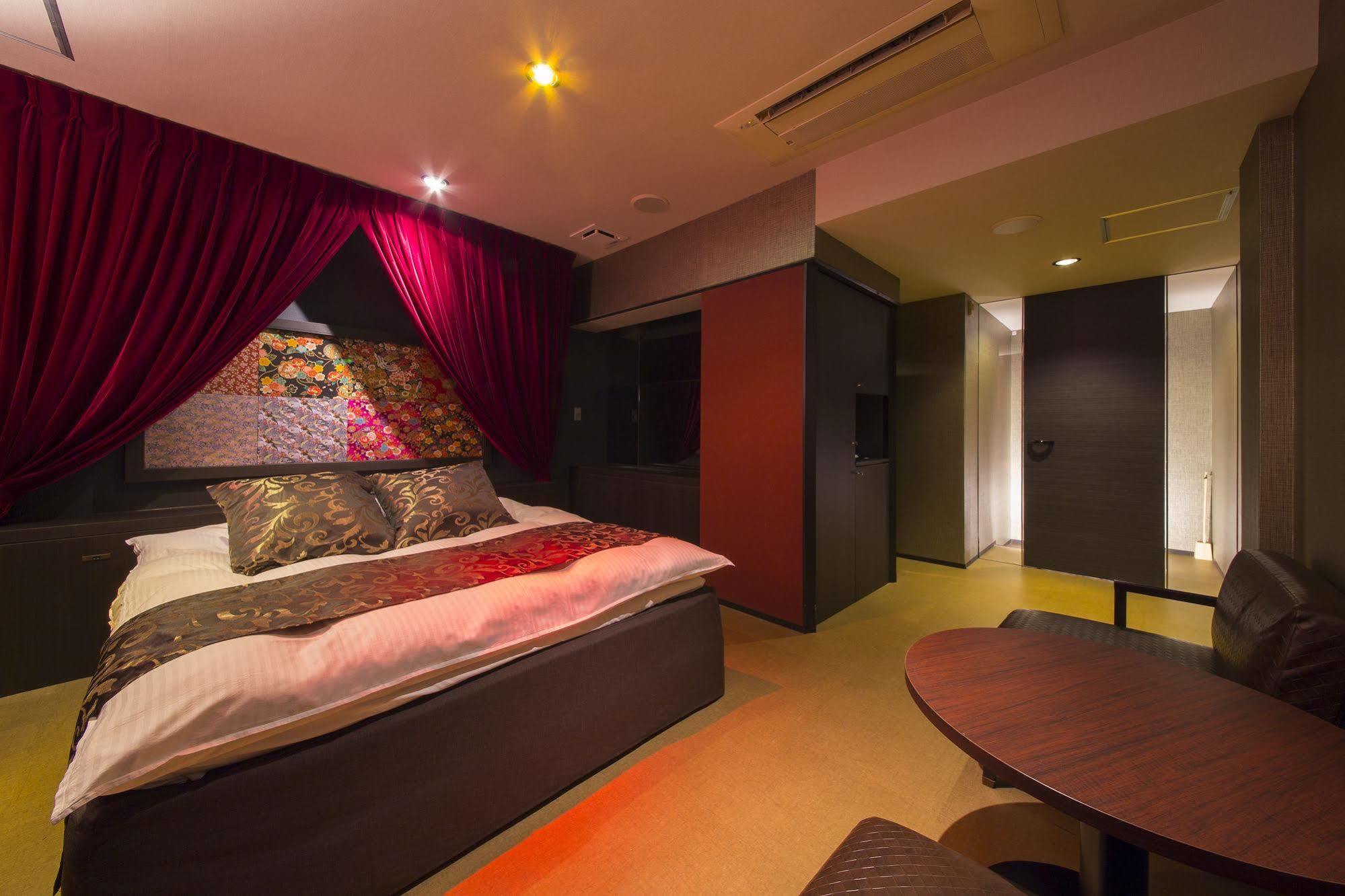 Beni East (adults Only) Osaka