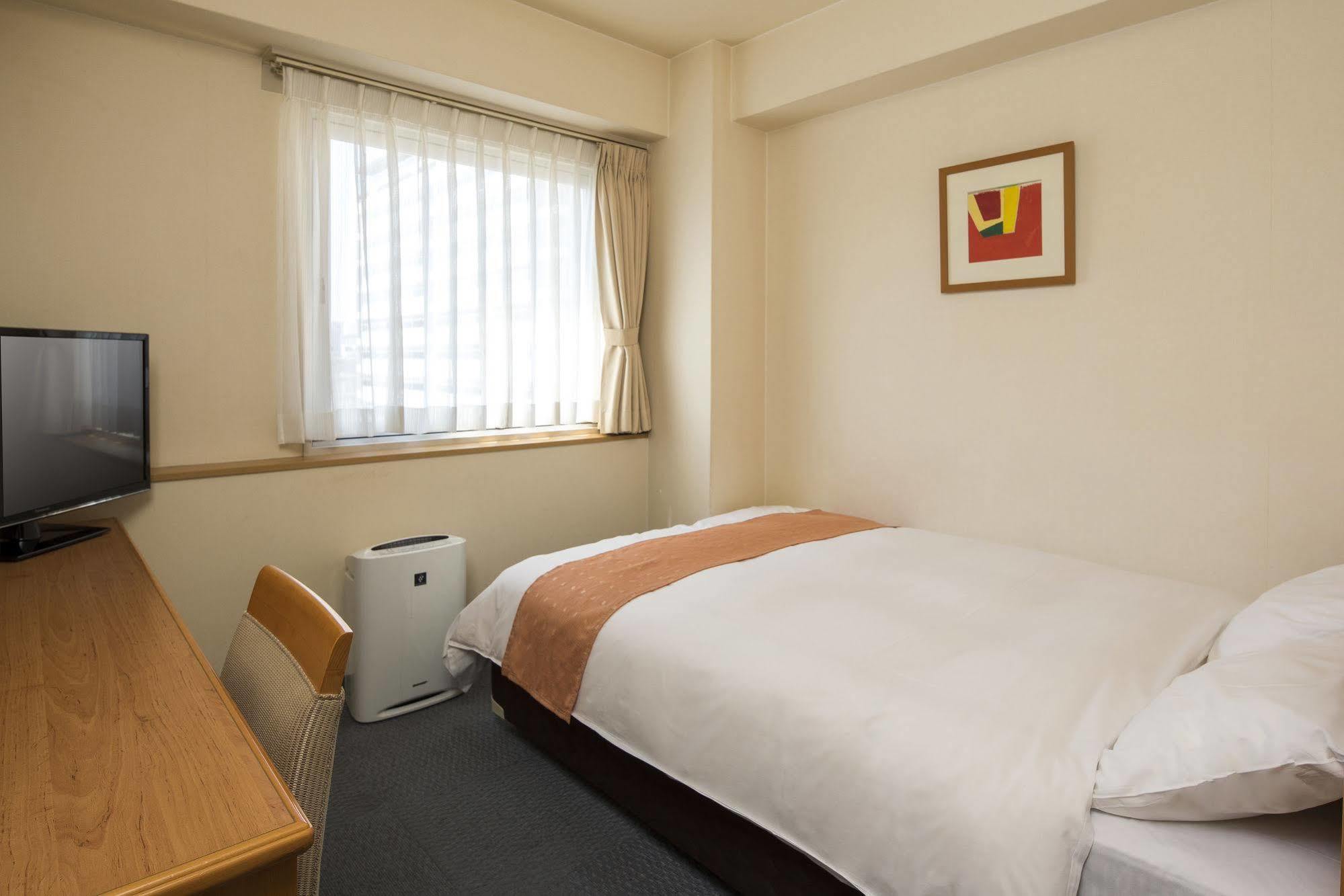 Hotel econômico Chisun Hommachi