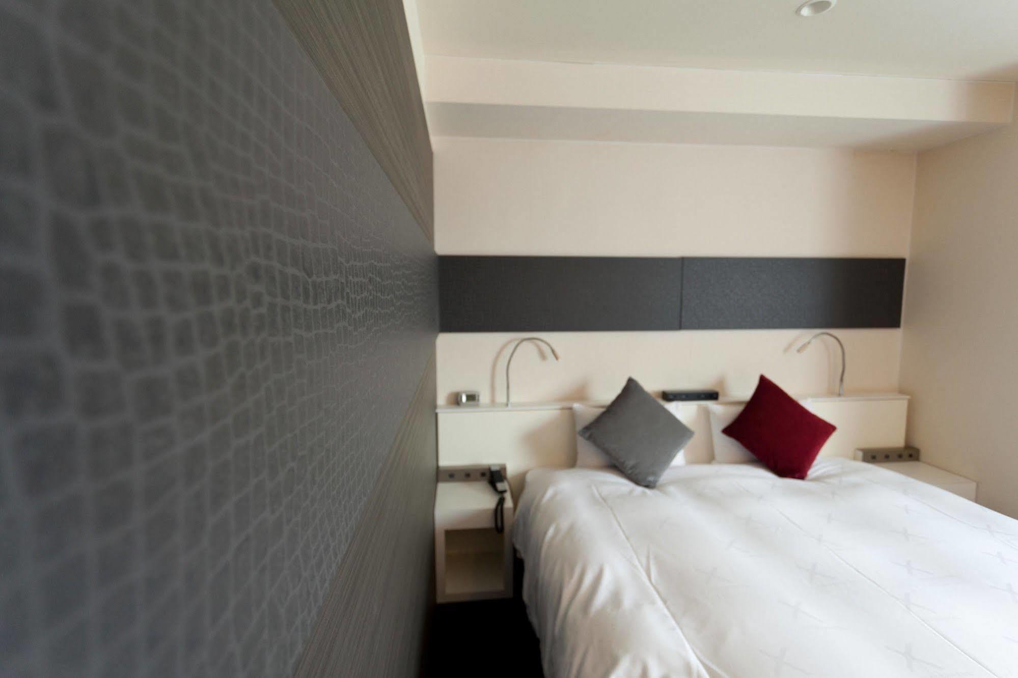 Hotel Cross