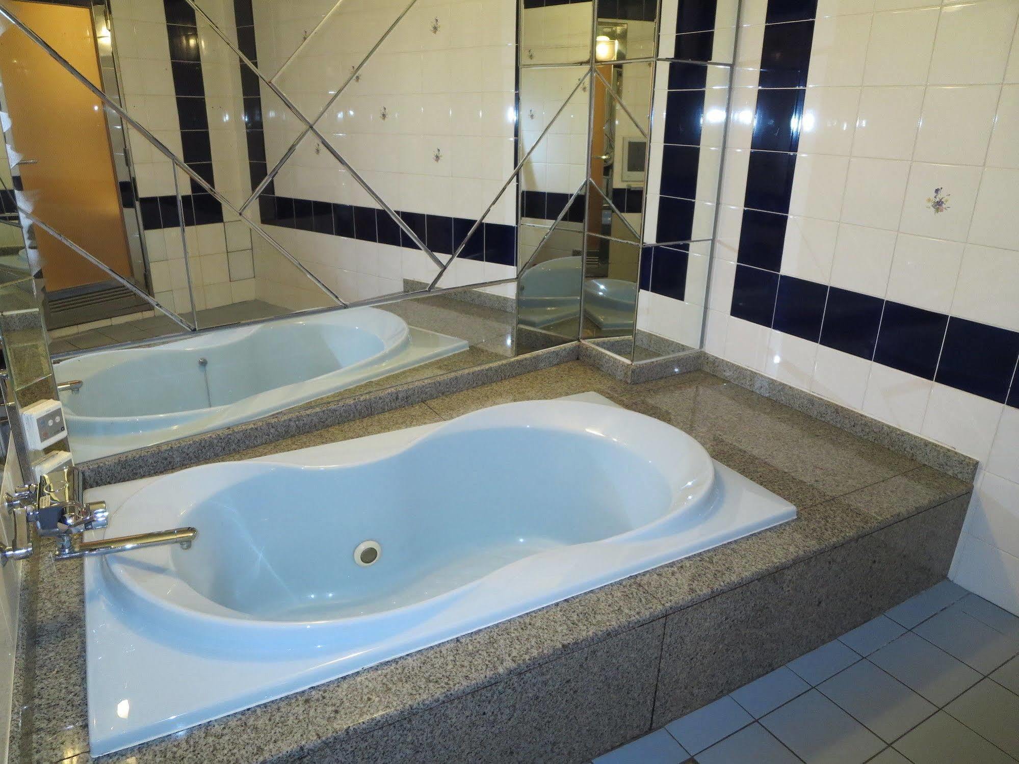 Love hotel Casablanca (adults Only) 2*