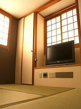 Livemax Budget Shinosaka Hotel