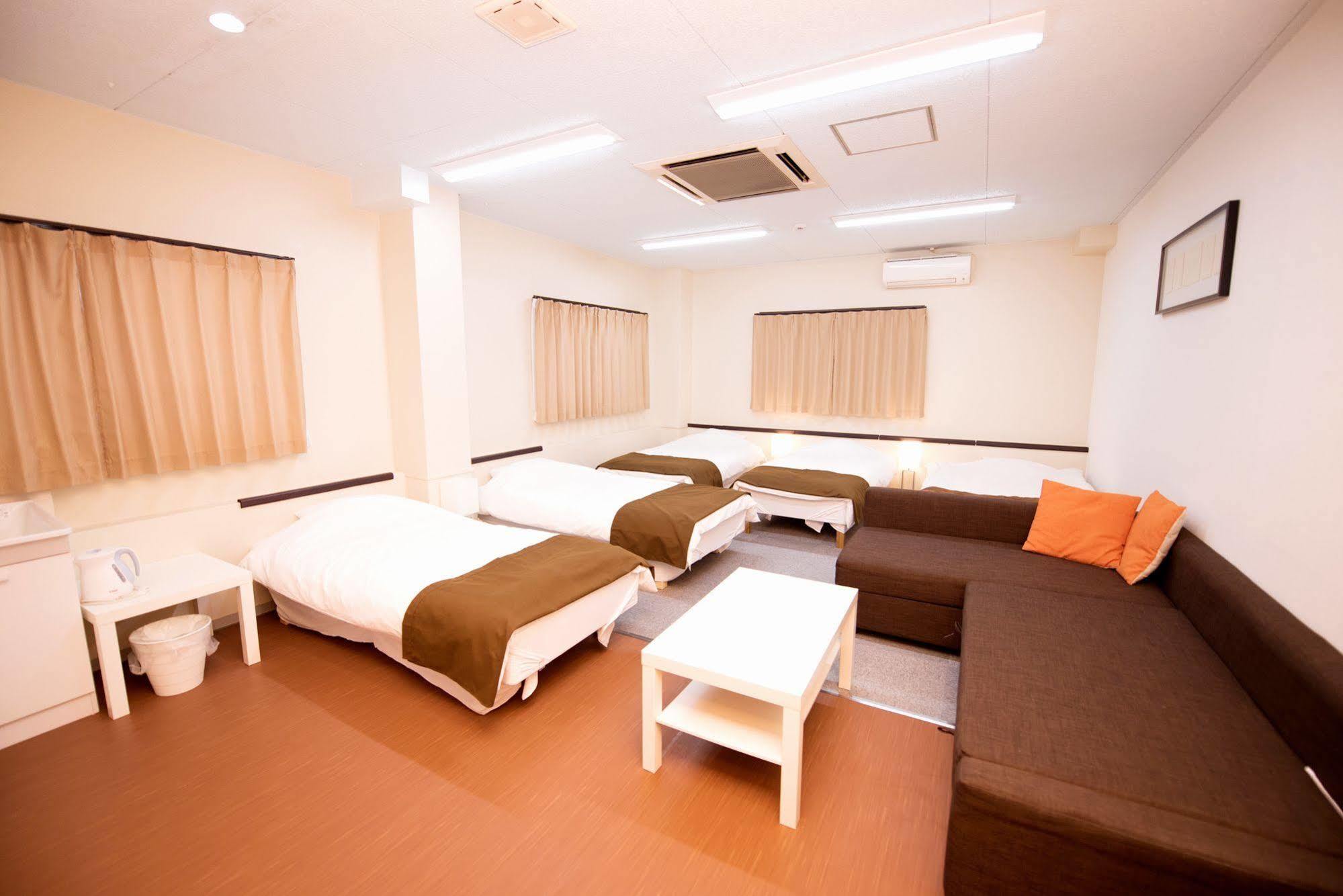 Terrace + House Bentencho *