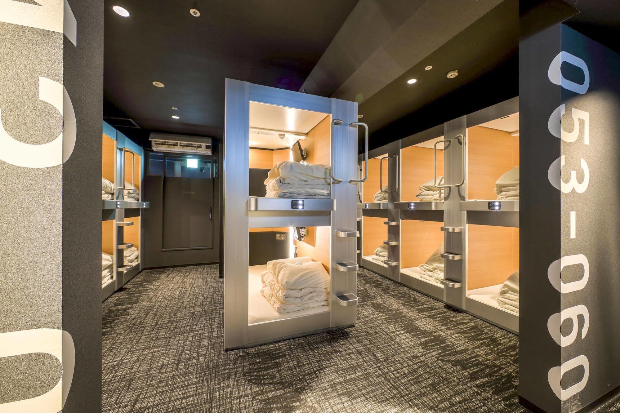 New Japan Capsule Capsule hotel